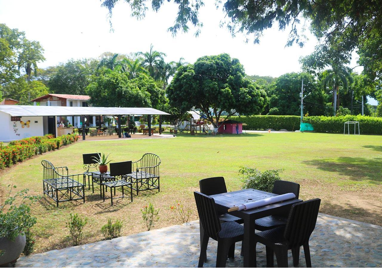 Stay Finca Hotel Santa Fe Santa Fe de Antioquia Exterior foto